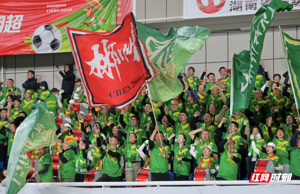 下半场, 强度进攻